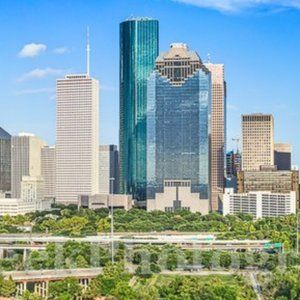 Meet your Posher, Zachary